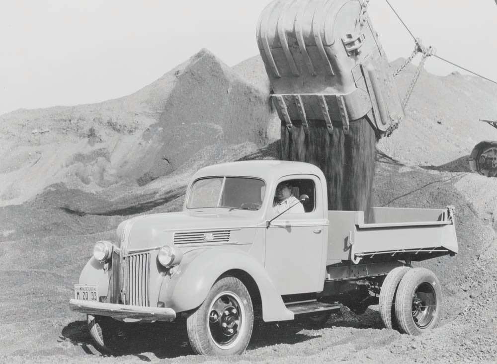 1940 Ford dump truck 0401-0878