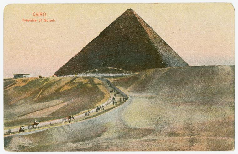 Cairo: Pyramide of Guizeh