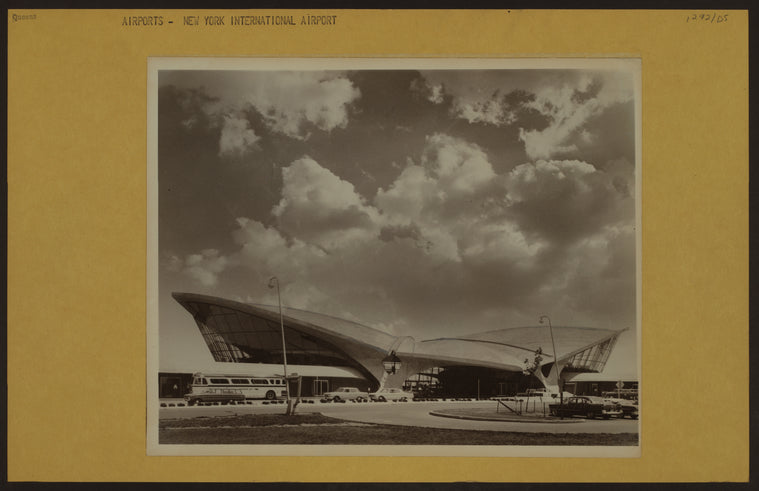 Queens - Airports - New York International Airport.