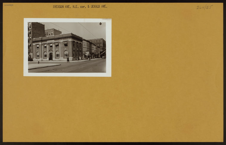 Brooklyn: Ryerson Street - DeKalb Avenue