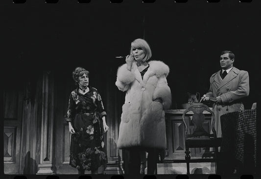Lotte Lenya, Jill Haworth and Edward Winter in the stage production Cabaret