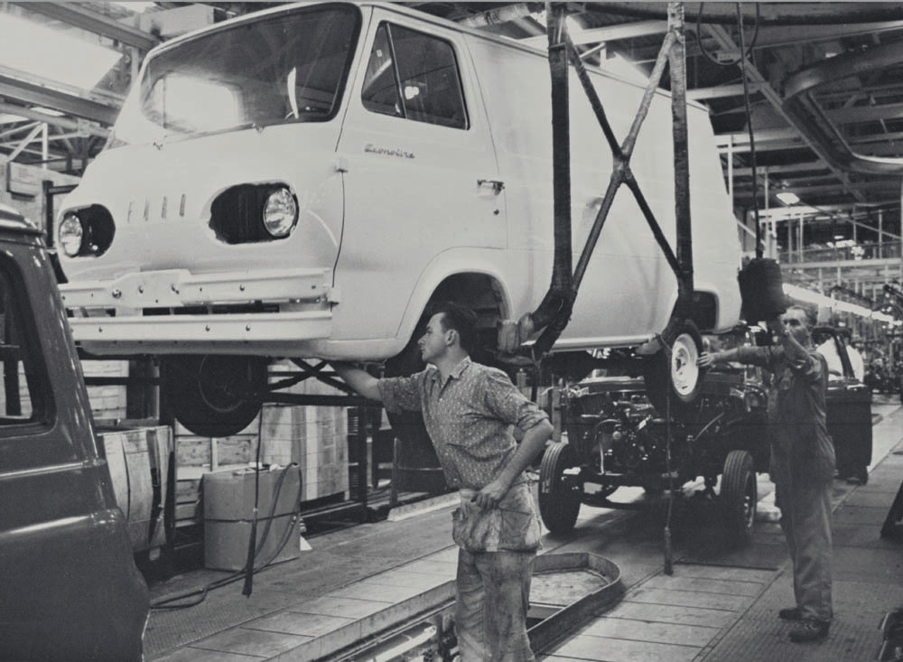 1962 Ford Econoline van production  0401-0403