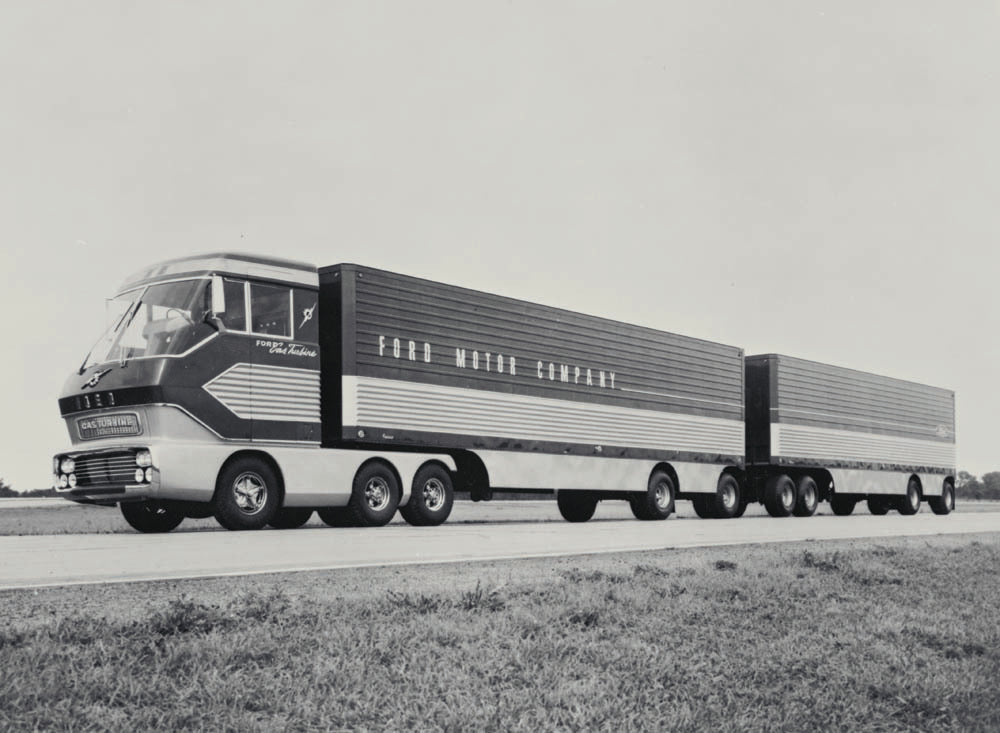 1964 Ford Big Red gas turbine powered truck  0401-0419