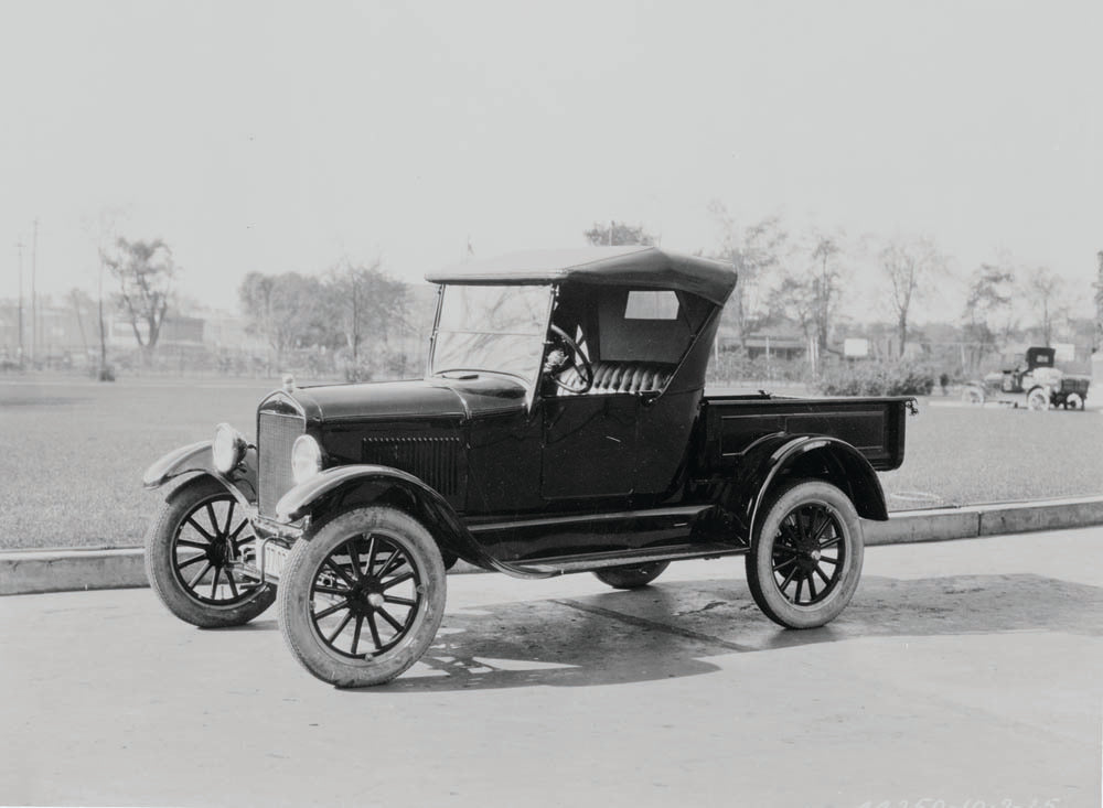 1926 Ford Model T pickup truck  0401-0696