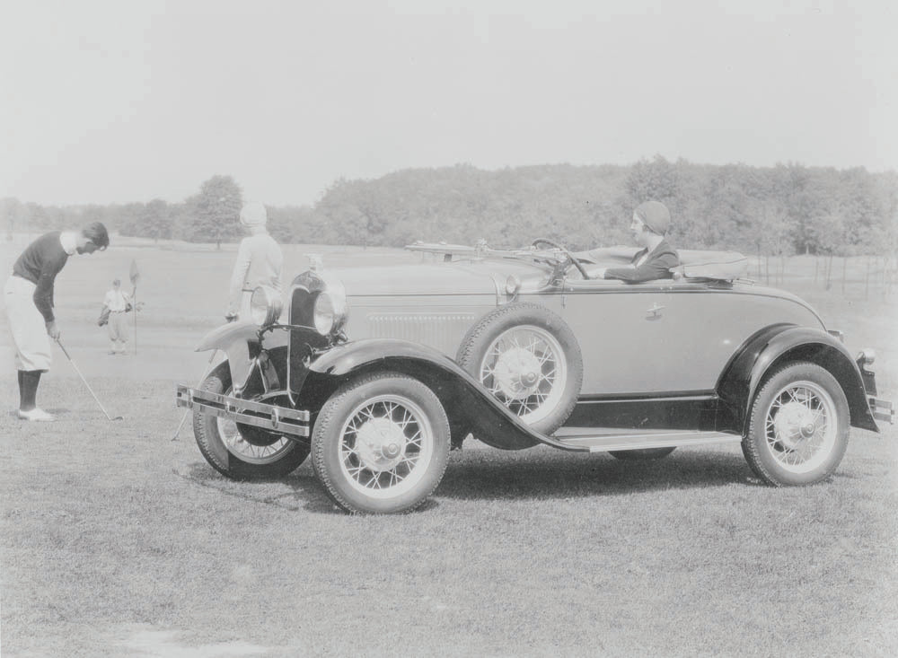 1930 Ford Model A DeLuxe Roadster  0401-0724