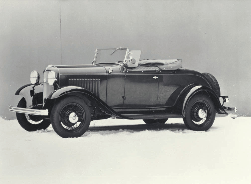 1932 Ford DeLuxe Roadster  0401-0755