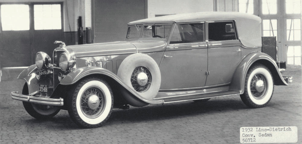 1932 Lincoln Dietrich Convertible Sedan  0401-0772