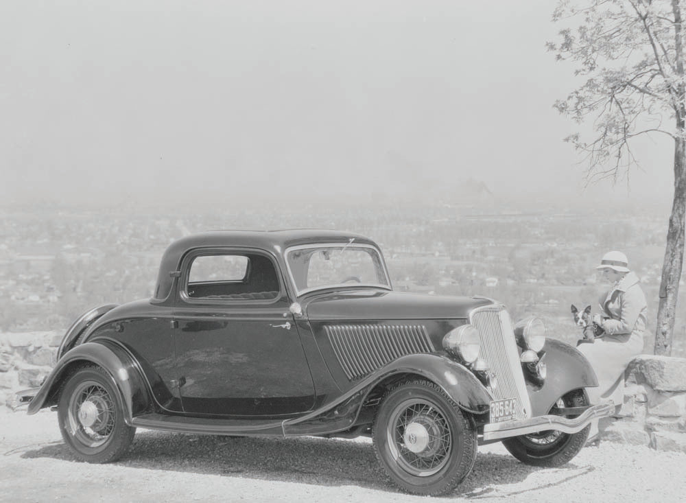 1933 Ford three window coupe  0401-0775