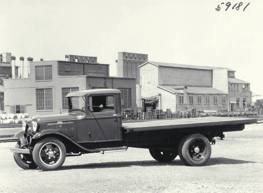 1934 Ford truck 157 inch wheel base platform body  0401-0792