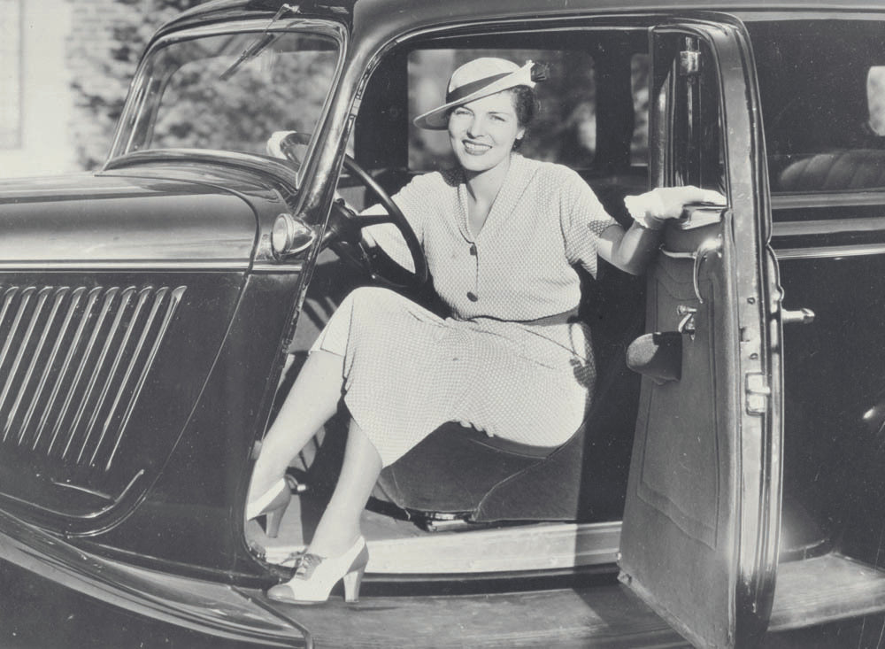 1934 Ford Tudor Sedan for booklet titled These Thr  0401-0793