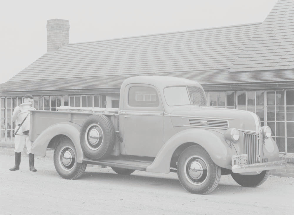 1941 Ford pickup truck  0401-0903