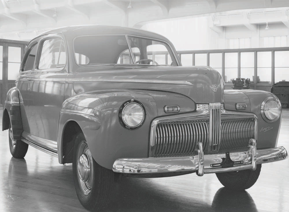 1942 Ford  0401-0927