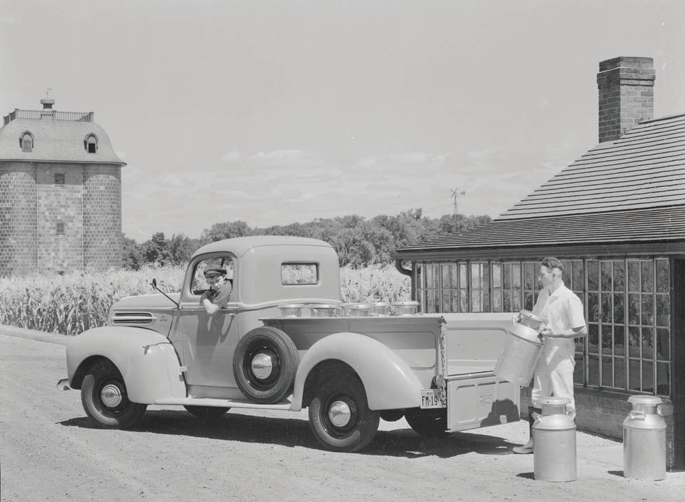 1942 Ford Pickup truck  0401-0931