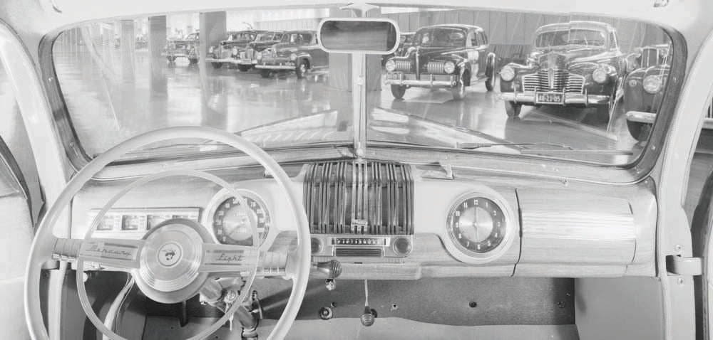 1942 Mercury instrument panel  0401-0964