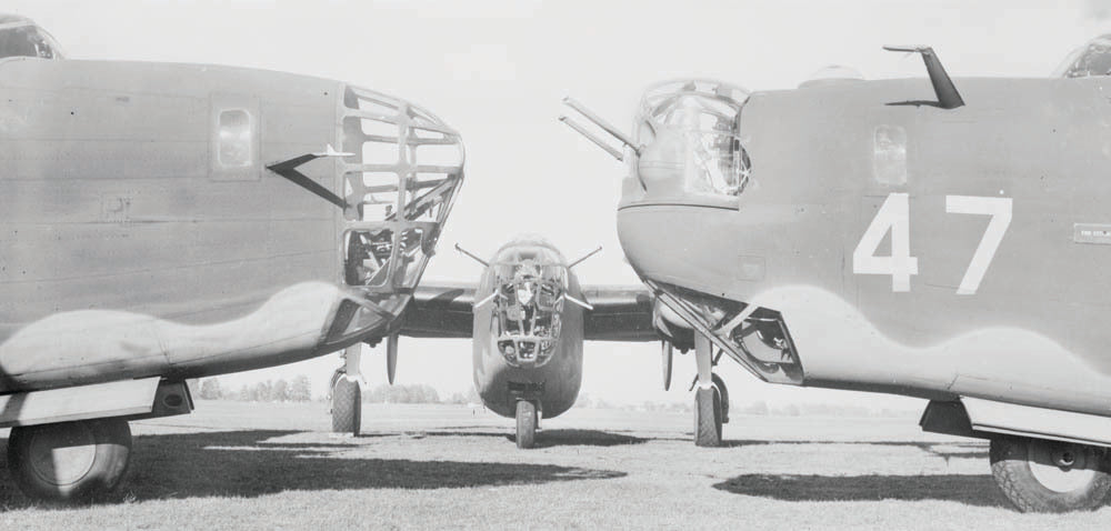 1943 Ford Willow Run field B 24 nose variations  0401-0982