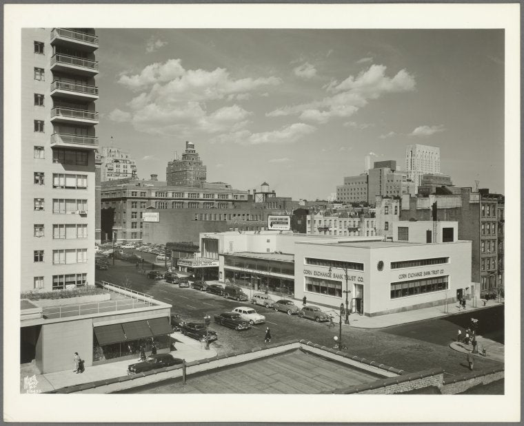 Second Avenue - East 65th Street (Looking North)