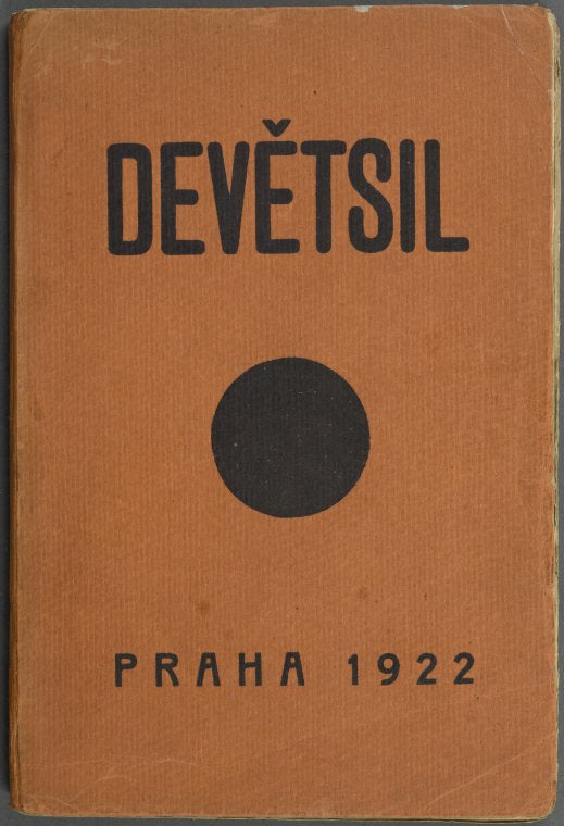 Revoluční sborník Devětsil
