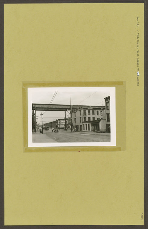 39th Street - Third Avenue looking west