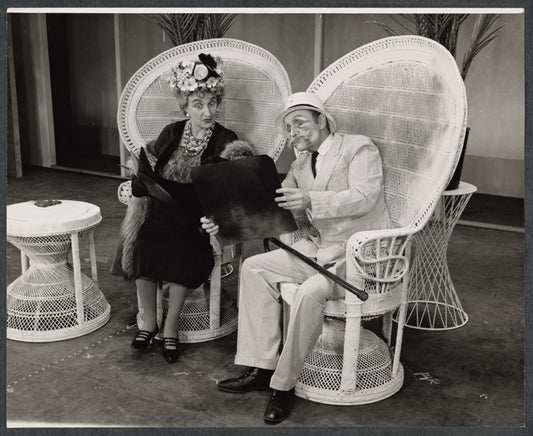 Hermione Gingold and Alvin Epstein in the stage production From A to Z