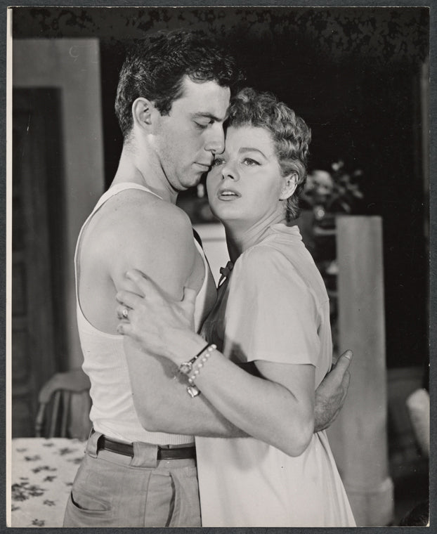 Anthony Franciosa and Shelley Winters in the stage production A Hatful of Rain
