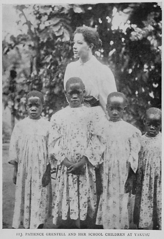 Patience Grenfell and her school children at Yakusu.