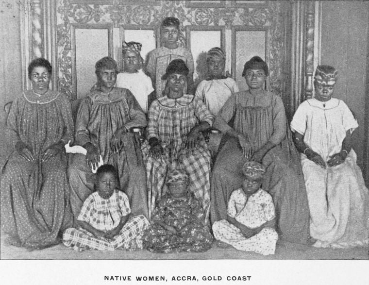 Native women, Accra, Gold Coast.