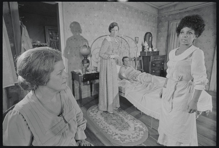 Jean David, Polly Holliday, James Broderick and Ruby Dee in the stage production Wedding Band