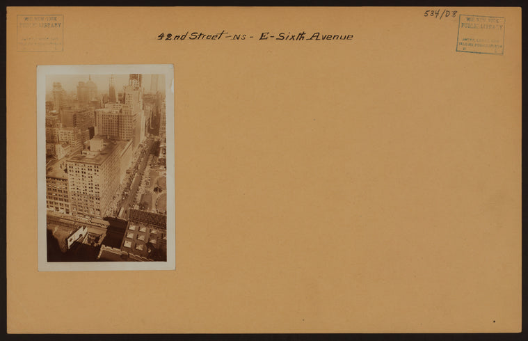 Manhattan: 42nd Street (North) - 6th Avenue.