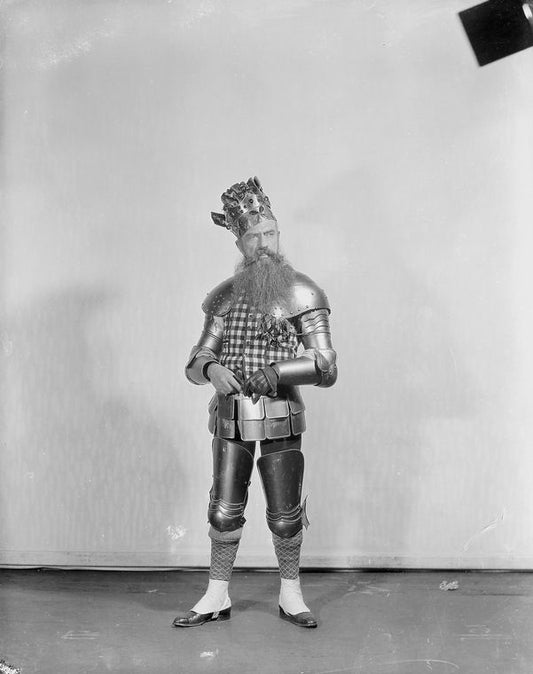 Paul Everton as King Arthur