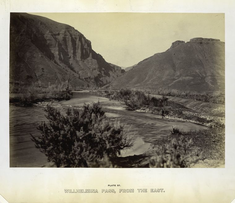 Willhelmina Pass, from the east.