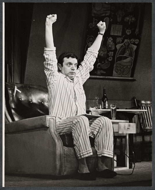 Morty Gunty in the stage production Love in E Flat
