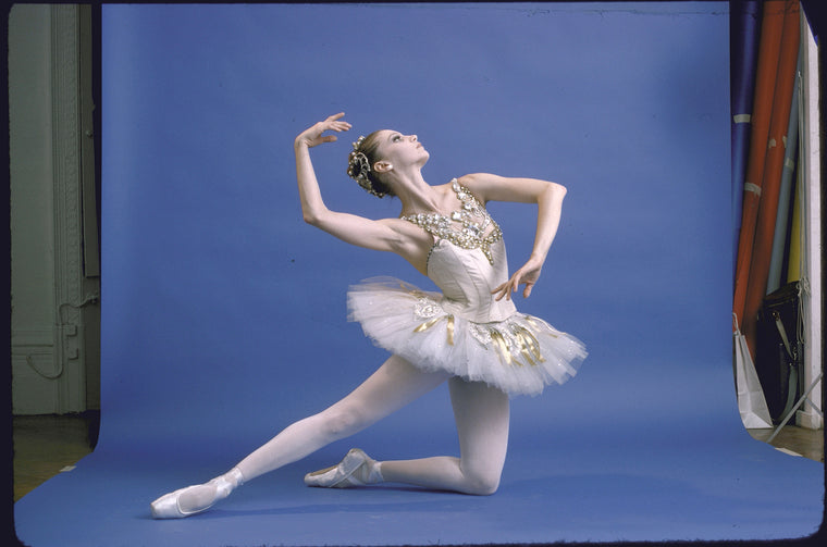 New York City Ballet - studio portrait of Suzanne Farrell in costume for "Jewels" (Diamonds), choreography by George Balanchine (New York)