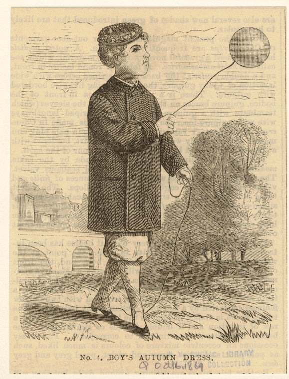 Boy's autumn dress