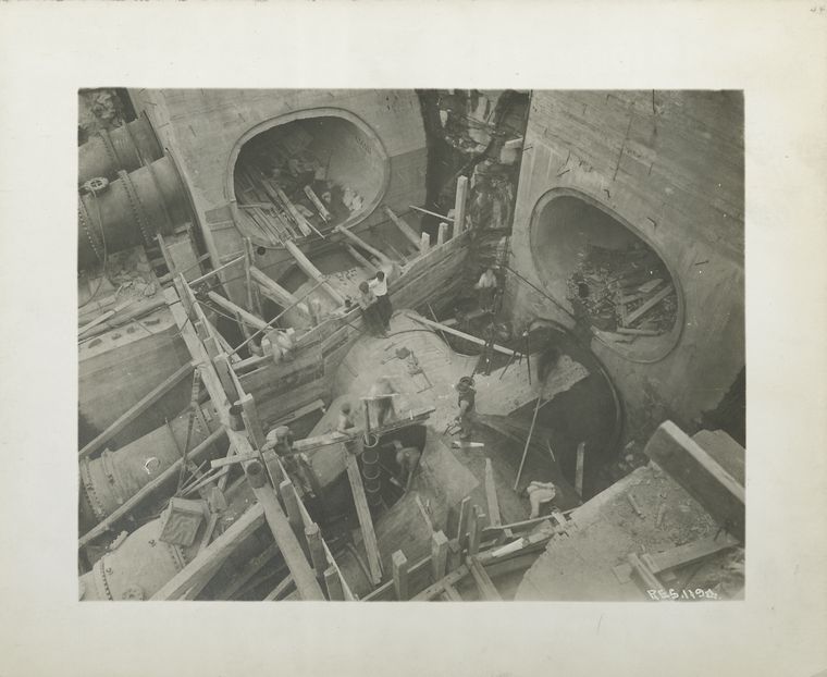 Catskill Aqueduct Headworks. Placing concrete forms for connections between Lower Pressure aqueduct and 48-inch control valves. Intake castings from Upper Pressure aqueduct to 48-control valve at left. Contract 10. May 6, 1913.