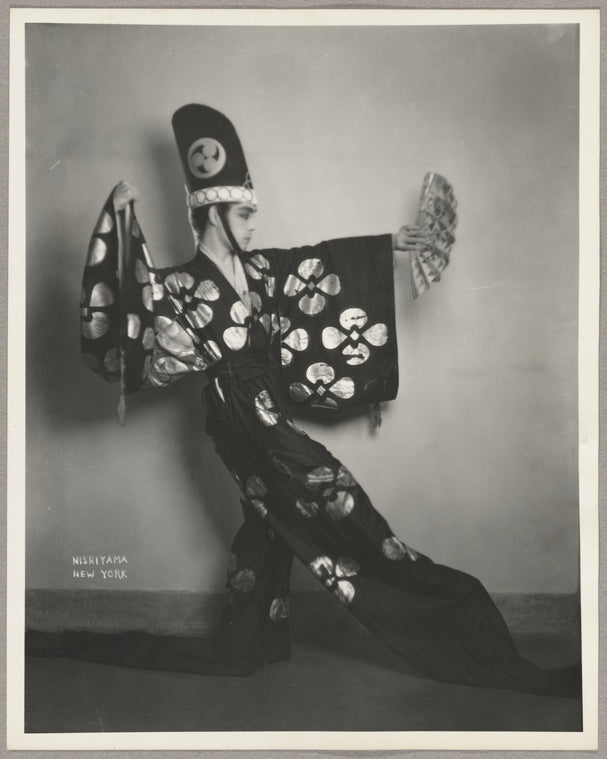 Yeichi Nimura performing Ceremony