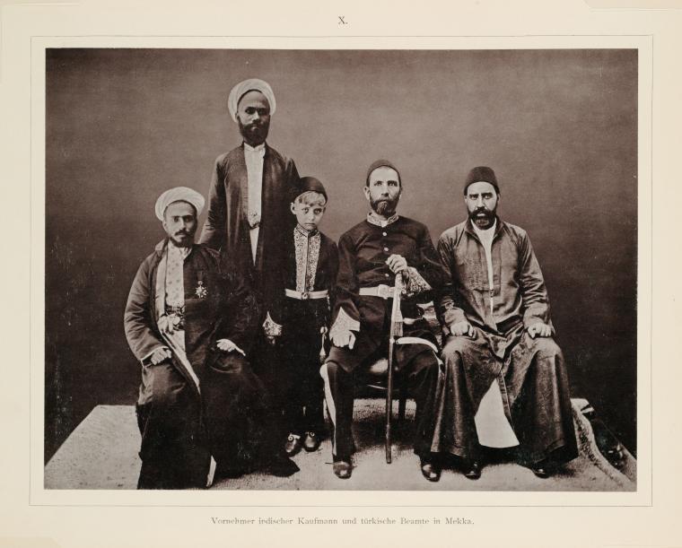 Vornehmer indische Kaufmann und türkische Beamte in Mekka [Mecca].