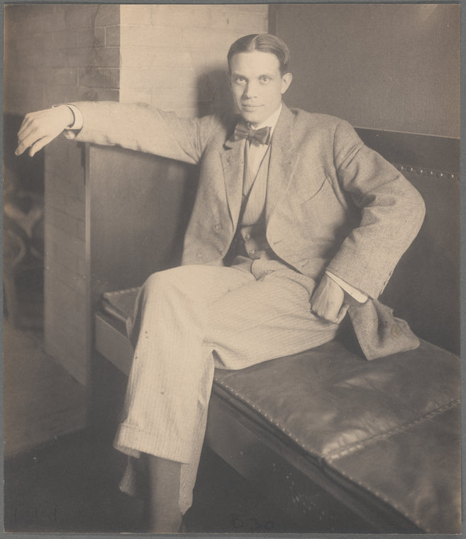 Leigh Mitchell Hodges