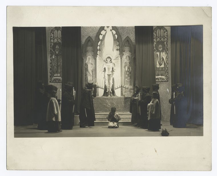 Setting by Sam Hume for Abraham and Issac, A. & C. [Arts and Crafts] Theatre, Detroit.