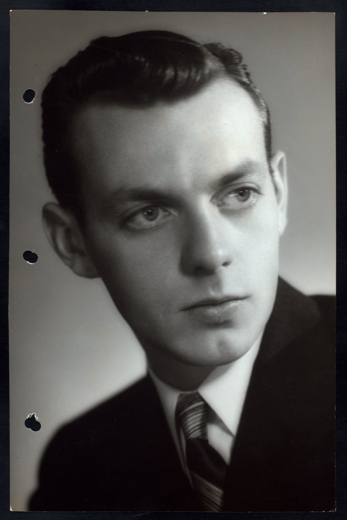 Lester James