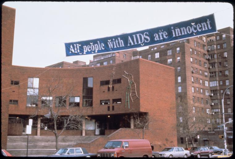 Banner in front of Henry Street Settlement