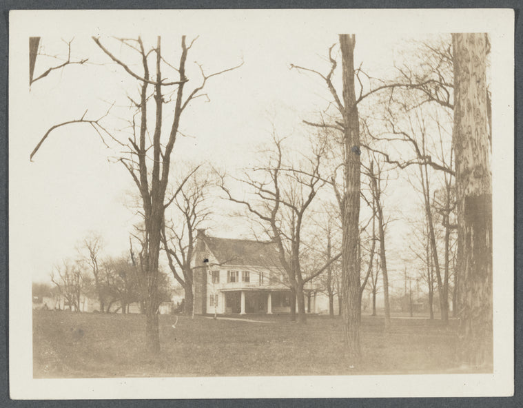 House. South of Main Street alias Jericho and Smithtown Turnpike, east of road to Hauppauge. Smithtown Branch, Smithtown