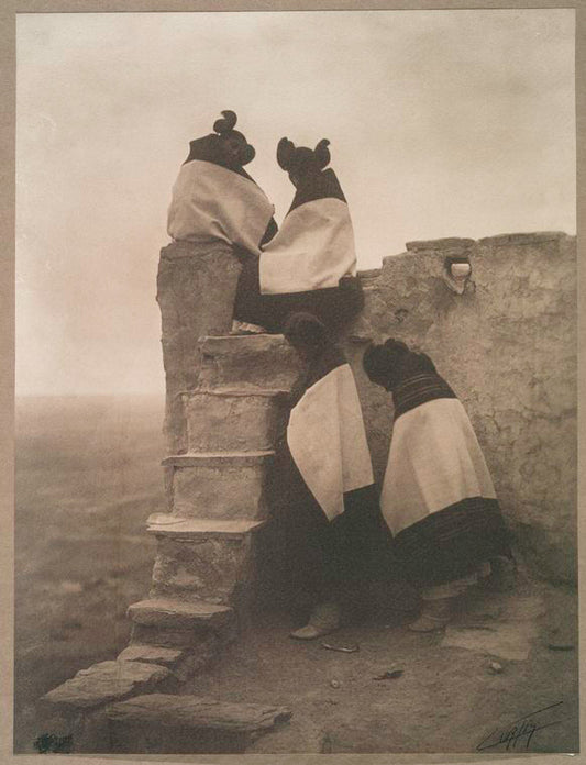 Housetop life, Hopi.