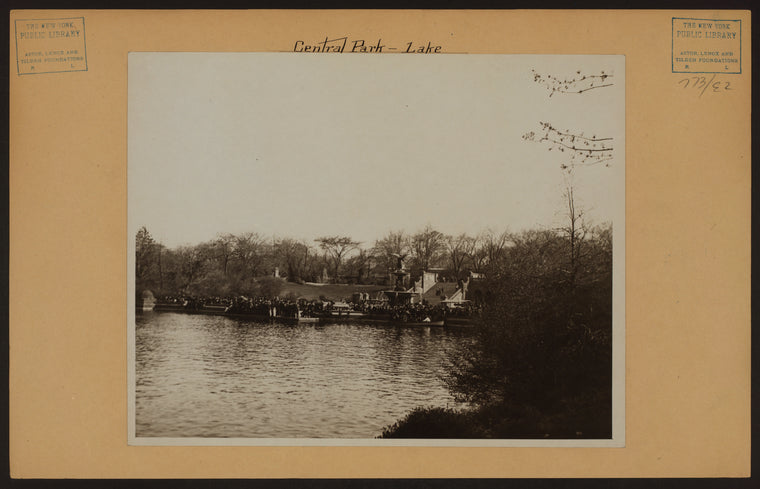 Manhattan: Central Park - The Lake.