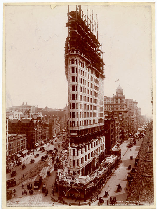 "Flat-iron bldg., Broadway and Fifth Avenue, New York