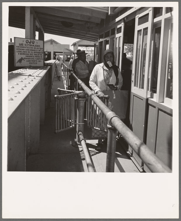 Mexicans entering the United States. United States immigration station, El Paso, Texas