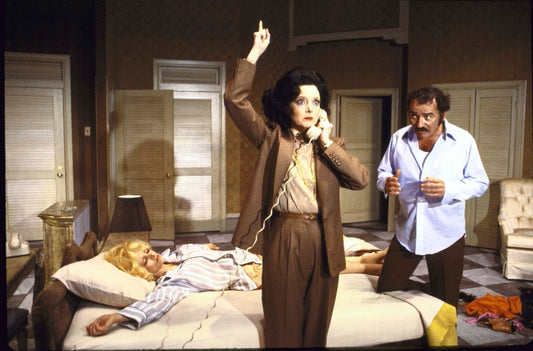 Actors (L-R) Aurelia DeFelice, Carolyn Jones & James Drury in a scene fr. the second National tour of the Broadway play "California Suite." (Norfolk)