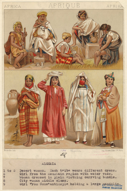 Algerian women in traditional dress