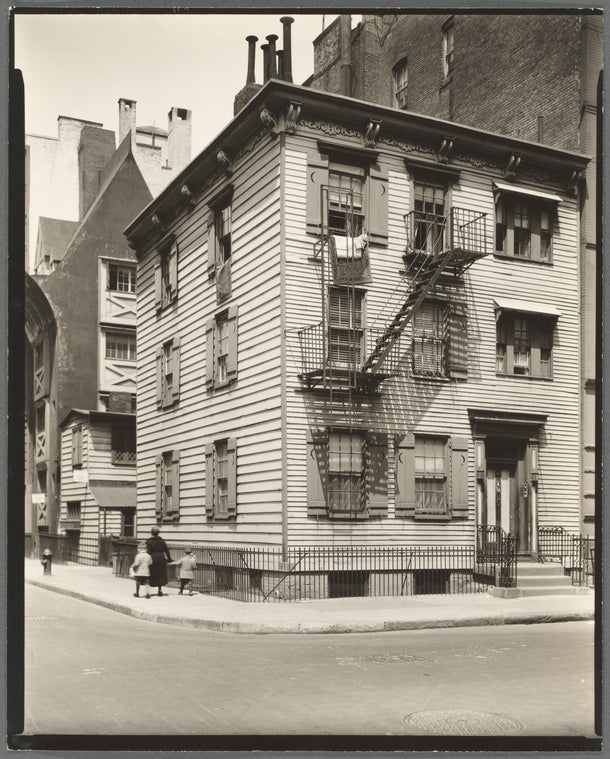 Frame House, Bedford and Grove Streets