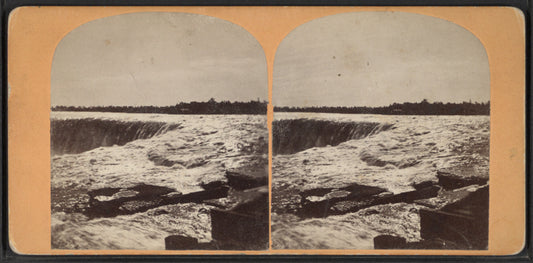 Horse-shoe Falls and rapids. (Instantaneous.)