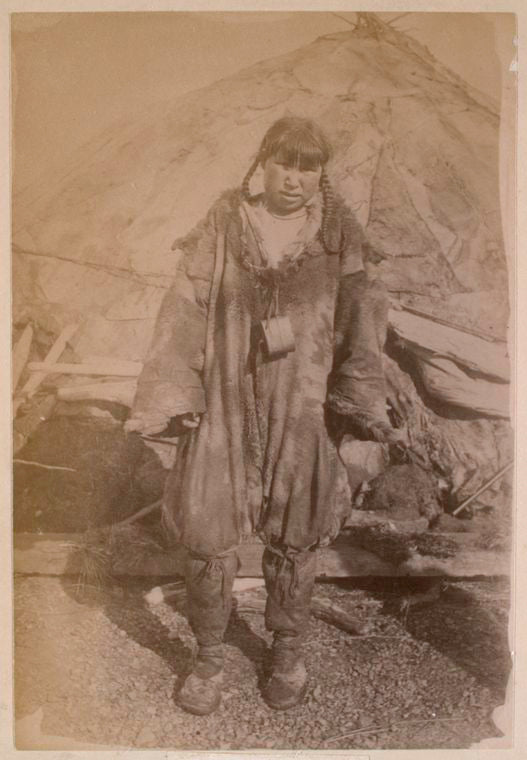 Native Woman (240).